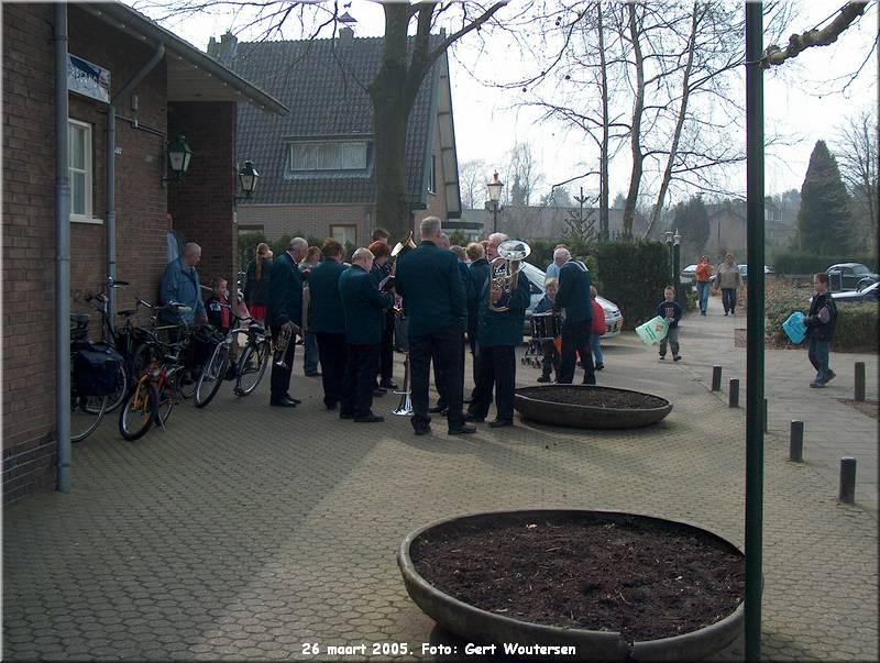 HPIM5023.JPG  JUB, Eieren zoeken 2005