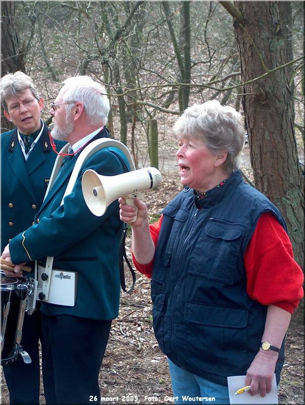 HPIM5037.JPG  JUB, Eieren zoeken 2005