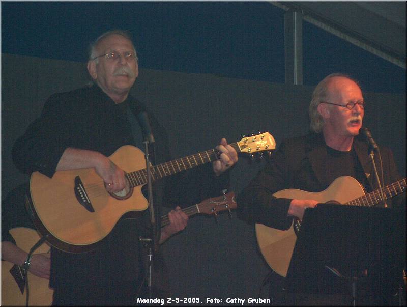 HPIM5903.JPG  Maandag 2-5-2005