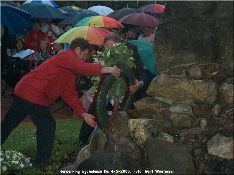 HPIM6138.JPG  Herdenking Ugchelense Kei Ugchelen 4-5-2005