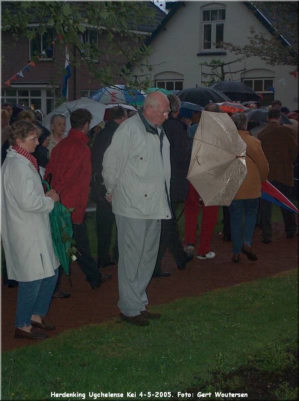 HPIM6148.JPG  Herdenking Ugchelense Kei Ugchelen 4-5-2005