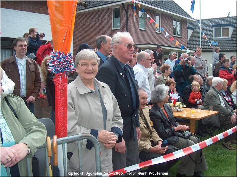 HPIM6197.JPG  Optocht Ugchelen 5-5-2005