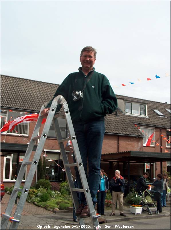 HPIM6263.JPG  Optocht Ugchelen 5-5-2005