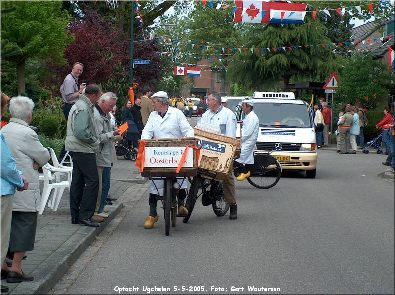 HPIM6302.JPG  Optocht Ugchelen 5-5-2005