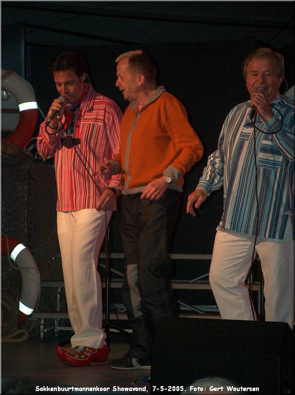 HPIM6458.JPG  Sokkenbuurtmannenkoor Showavond, 7-5-2005