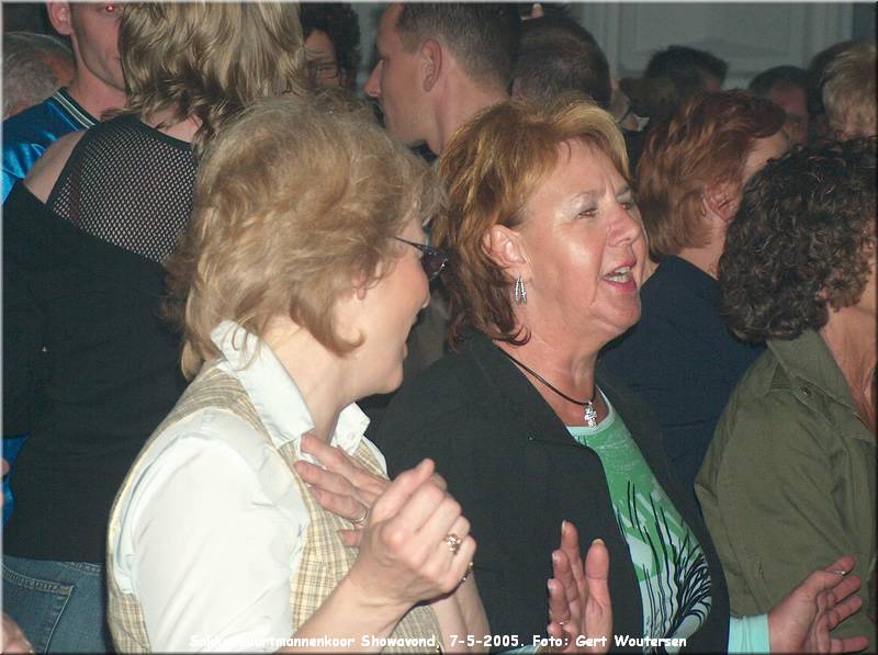 HPIM6586.JPG  Sokkenbuurtmannenkoor Showavond, 7-5-2005