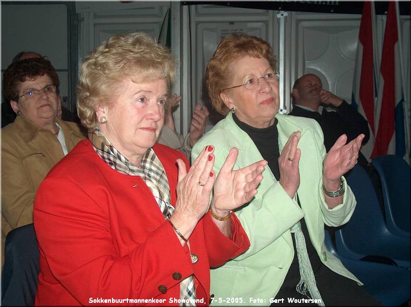 HPIM6612.JPG  Sokkenbuurtmannenkoor Showavond, 7-5-2005