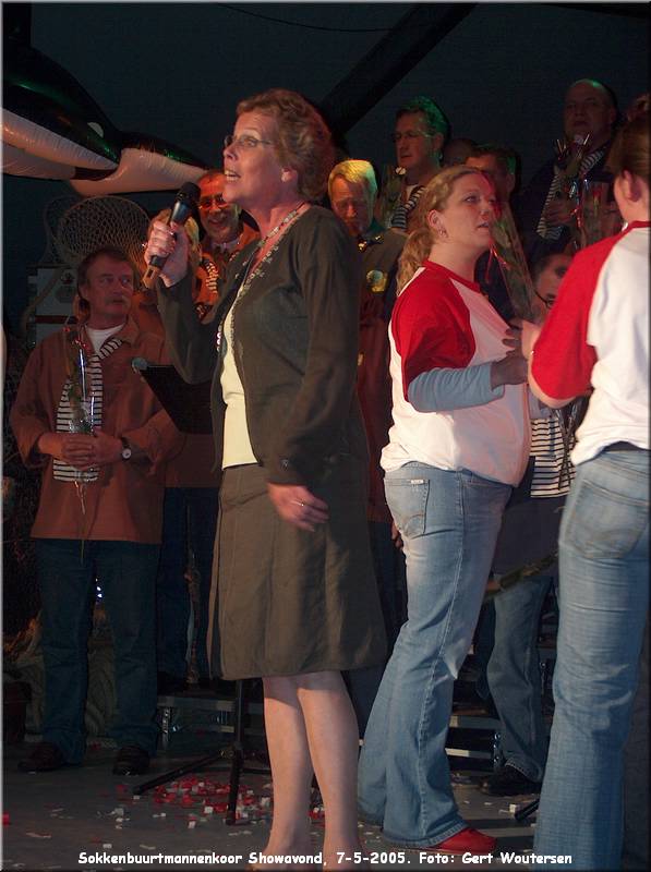 HPIM6614.JPG  Sokkenbuurtmannenkoor Showavond, 7-5-2005