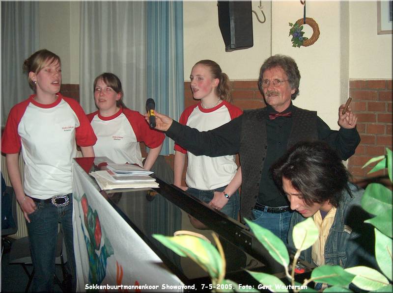 HPIM6658.JPG  Sokkenbuurtmannenkoor Showavond, 7-5-2005