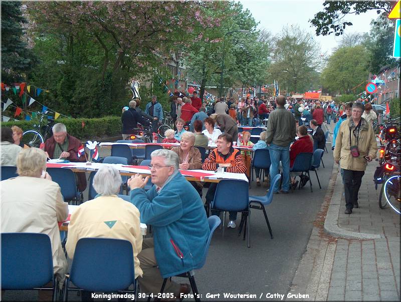 HPIM5739.JPG  Koninginnedag 30-4-2005