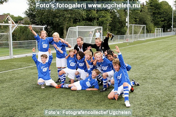 Schoolvoetbal (4).JPG