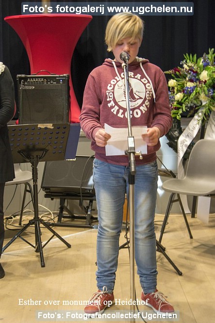 2015-Ugchelen-herdenkt-TL-03-kl.jpg