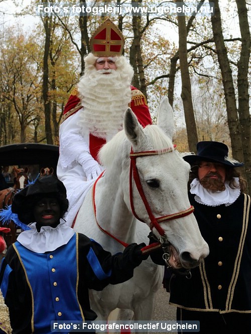 Sinterklaasintocht-DR-2007.JPG