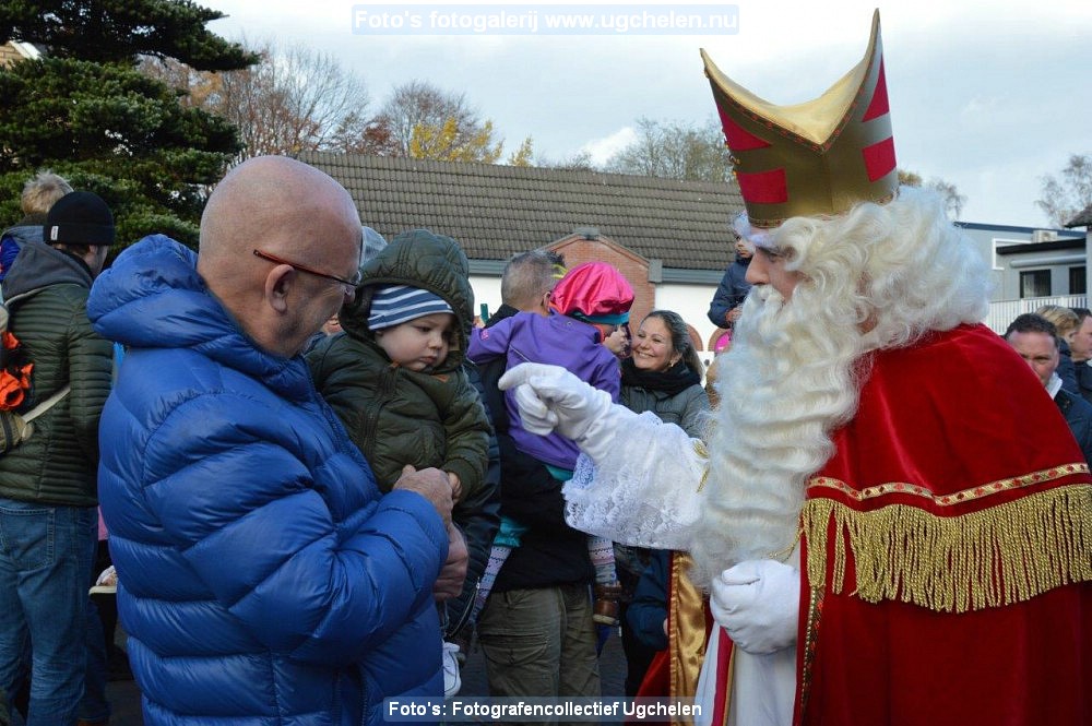 Bron19-Sinterklaasintocht-2017-TL-06.jpg