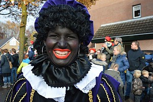 Bron19-Sinterklaasintocht-2017-TL-10.jpg