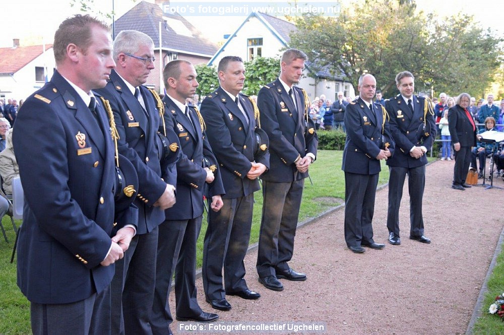 Herdenking_4_mei_bij-_de_kei-TL-4521.jpg
