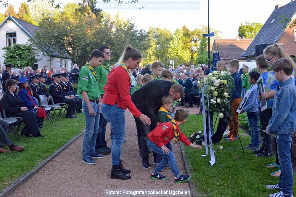 Herdenking_4_mei_bij-_de_kei-TL-4522.jpg