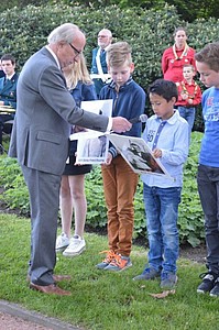 Herdenking_4_mei_bij-_de_kei-TL-4514.jpg