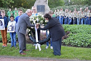 Herdenking_4_mei_bij-_de_kei-TL-4520.jpg