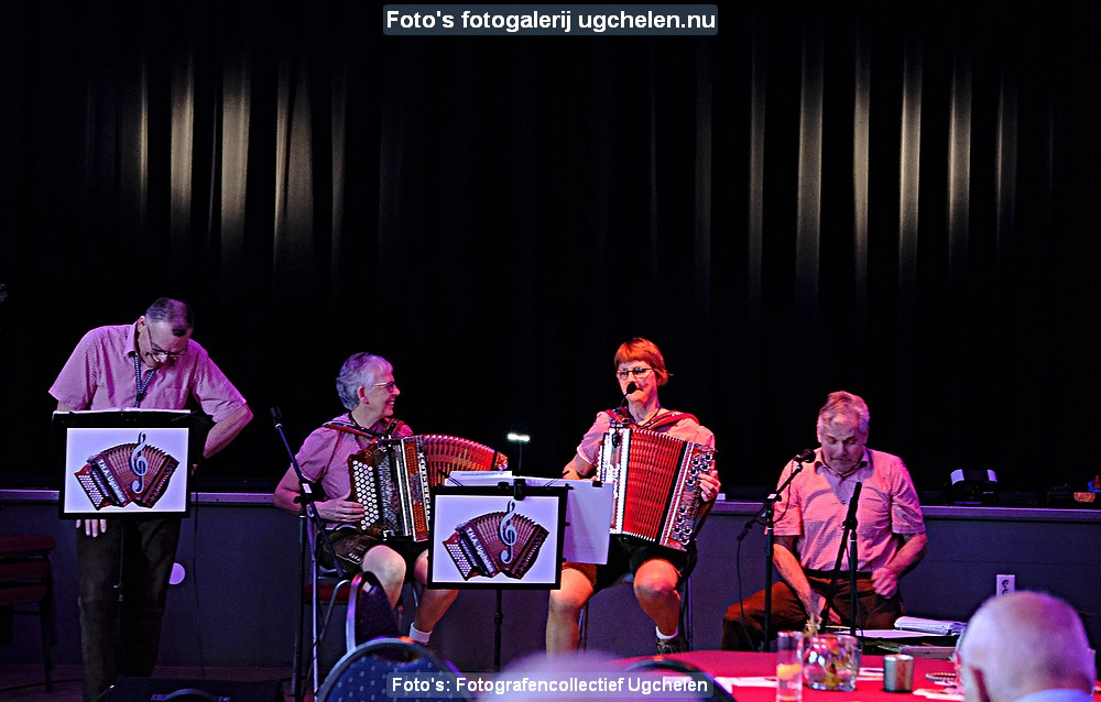Harmonicadag 2 april 3.jpg