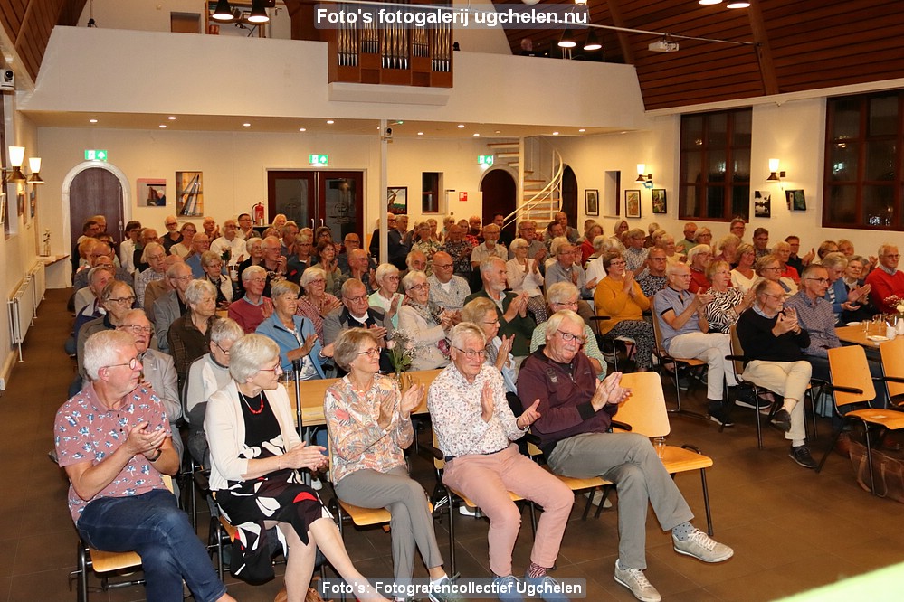02 Presentatie boek (2).JPG