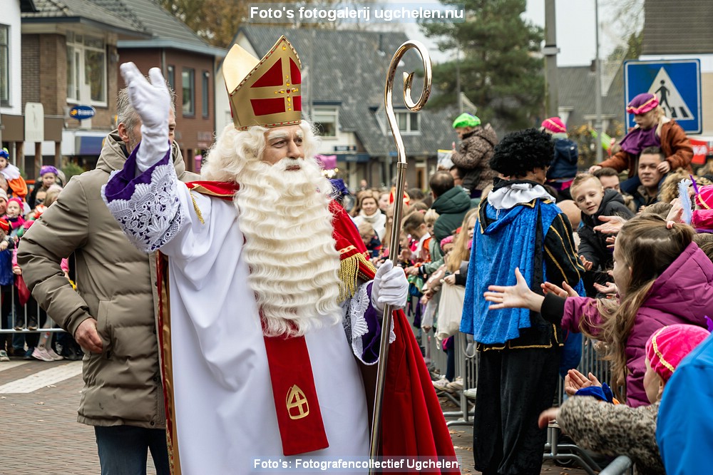 Intocht Sinterklaas 2024-HM-P1048835-ENRa.jpg