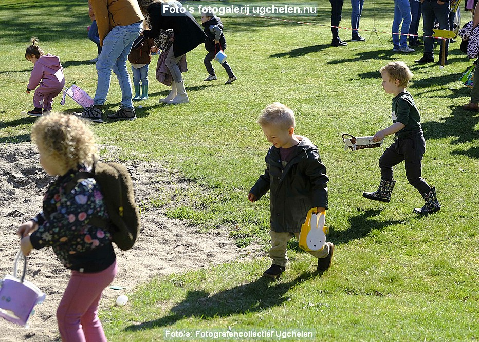 19-04-25 Paaseierenzoeken03.jpg