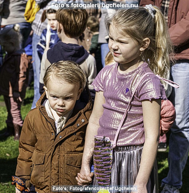19-04-25 Paaseierenzoeken09.jpg