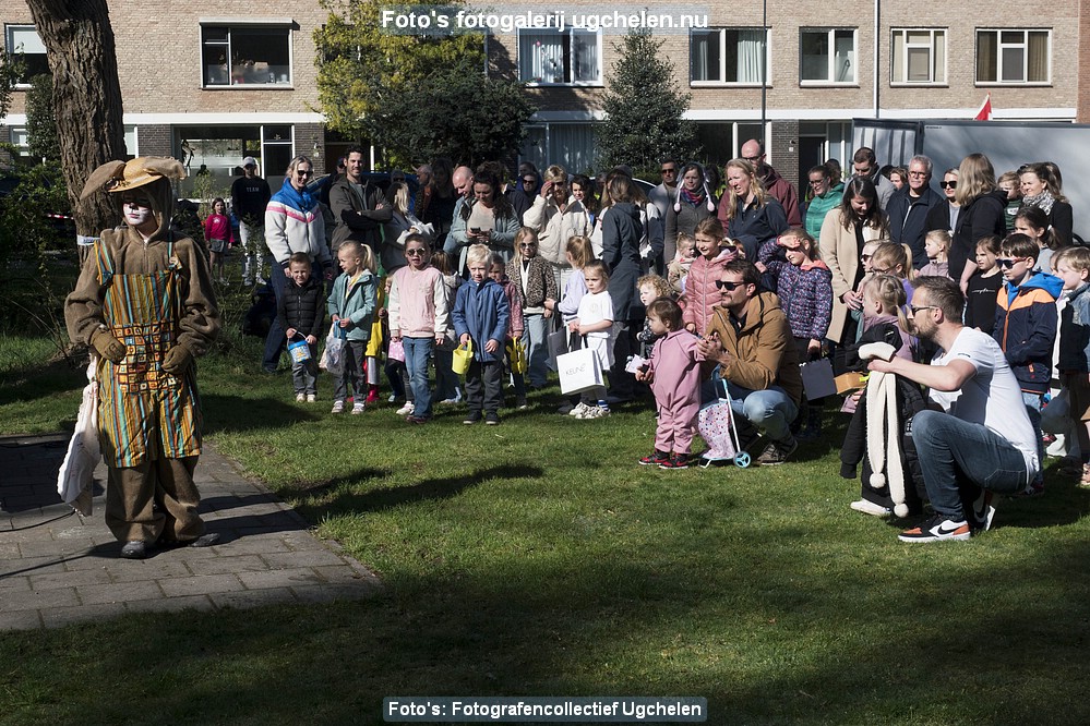 19-04-25 Paaseierenzoeken10.jpg