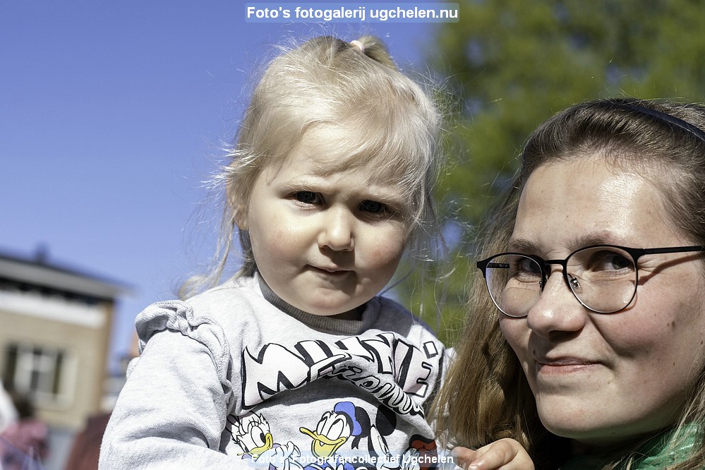 19-04-25 Paaseierenzoeken15.jpg