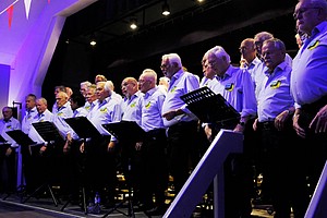 2025-13-05 Twee koren dorpshuis 4.JPG