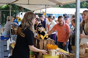 2025-09-20 Honingmarkt (18).JPG