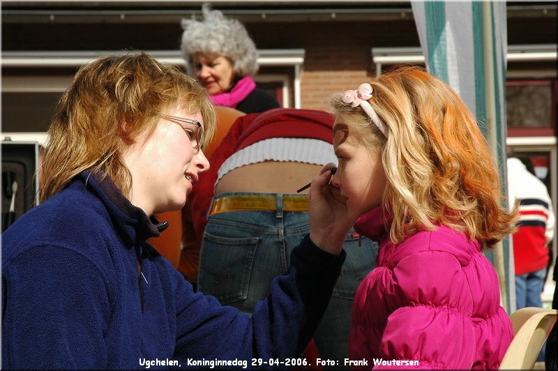 DSC_5121.JPG Ugchelen, Koninginnedag 29-04-2006