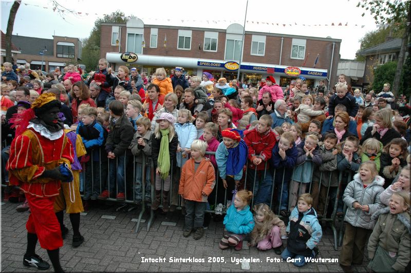 DSC_3268.JPG Intocht Sinterklaas 2005, Ugchelen