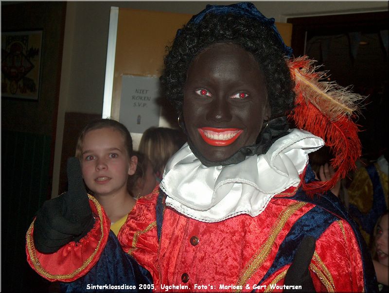 C093_HPIM9419.JPG Sinterklaasdisco 2005, Ugchelen