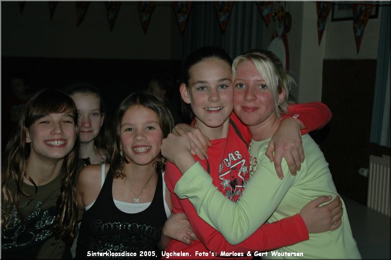 C094_DSC_3434.JPG Sinterklaasdisco 2005, Ugchelen