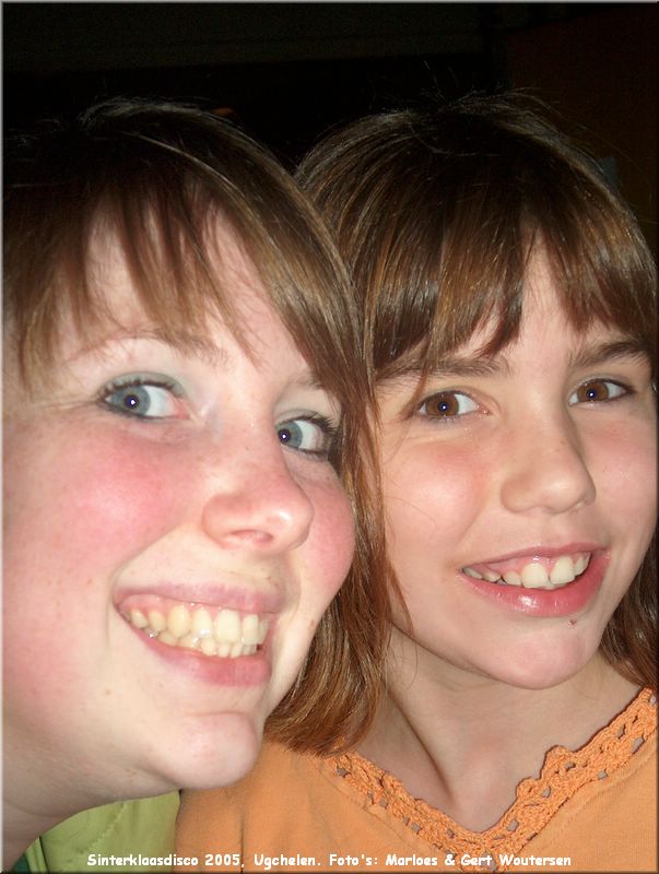 C100_HPIM9421.JPG Sinterklaasdisco 2005, Ugchelen