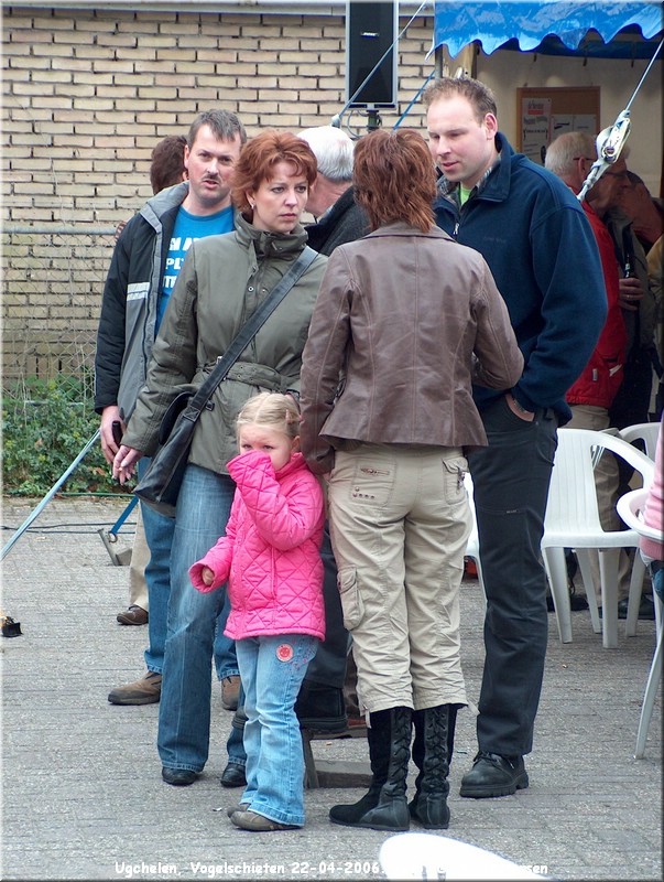 07_HPIM0276.JPG Ugchelen, Vogelschieten 22-04-2006